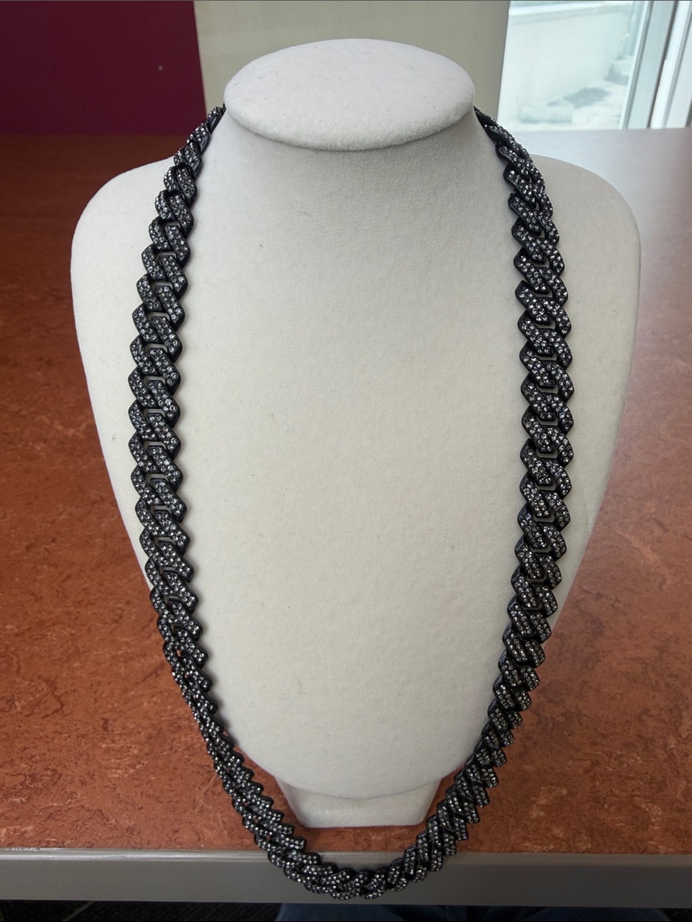 Crystal Link Chain w/Black Accents - VVSCZ Jewels - 24 inches